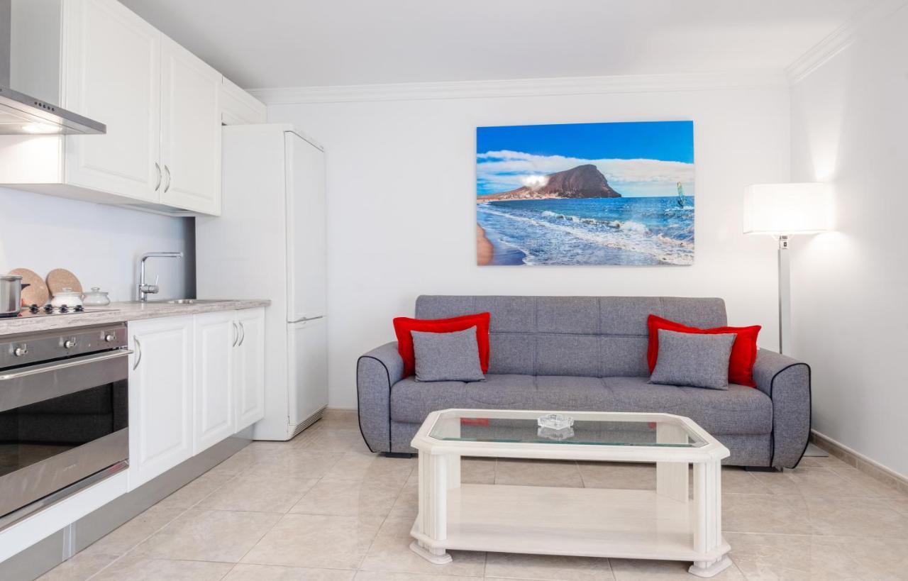 La Maricita Cristianos - Beach Front & Sea View Los Cristianos  Bagian luar foto